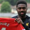 Kolo Toure a semnat cu FC Liverpool
